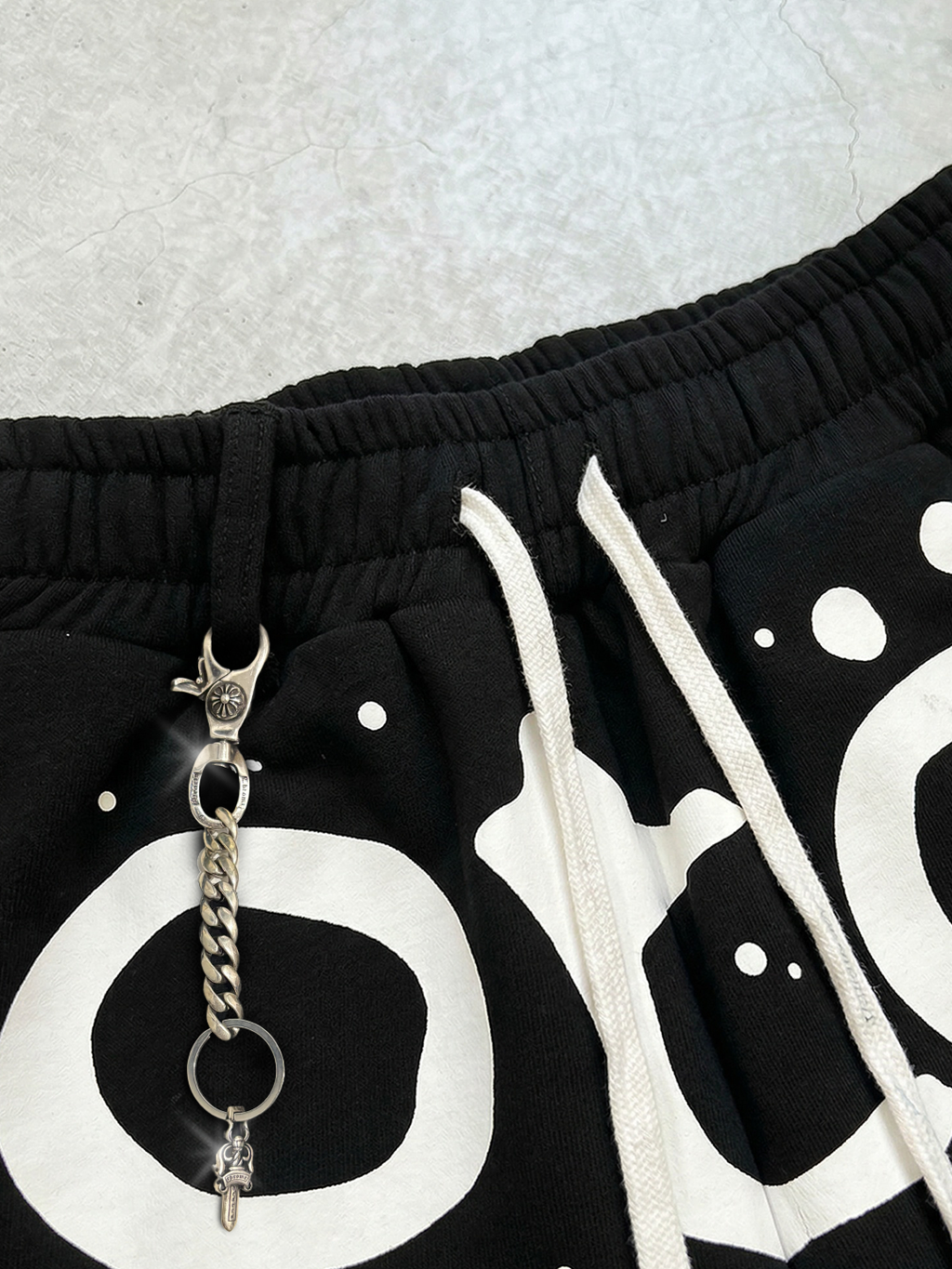 OTG ASPHALT RELAXED SHORTS