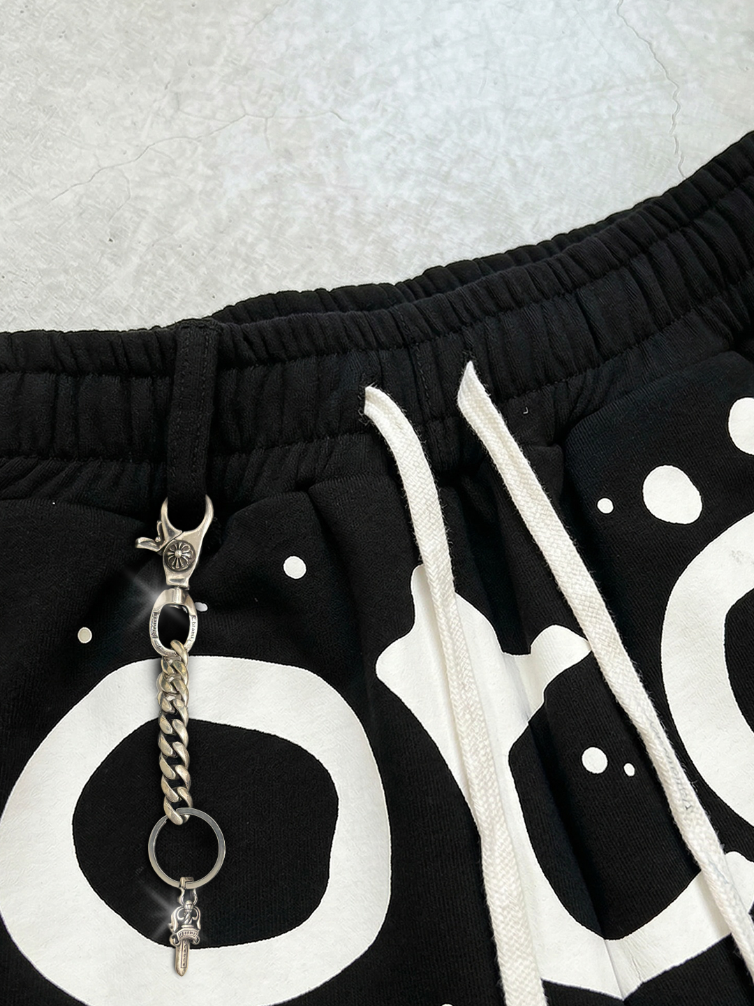 OTG ASPHALT RELAXED SHORTS